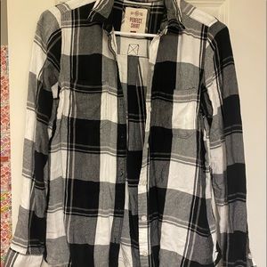 Black and white Flannel